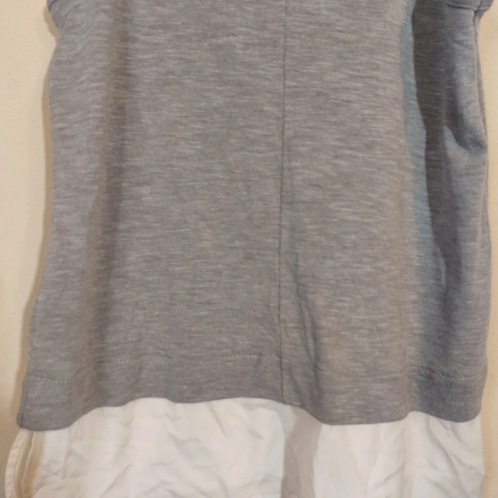𝅺j CREW LADIES SLEEVELESS RUFFLE EDGE TANK- S